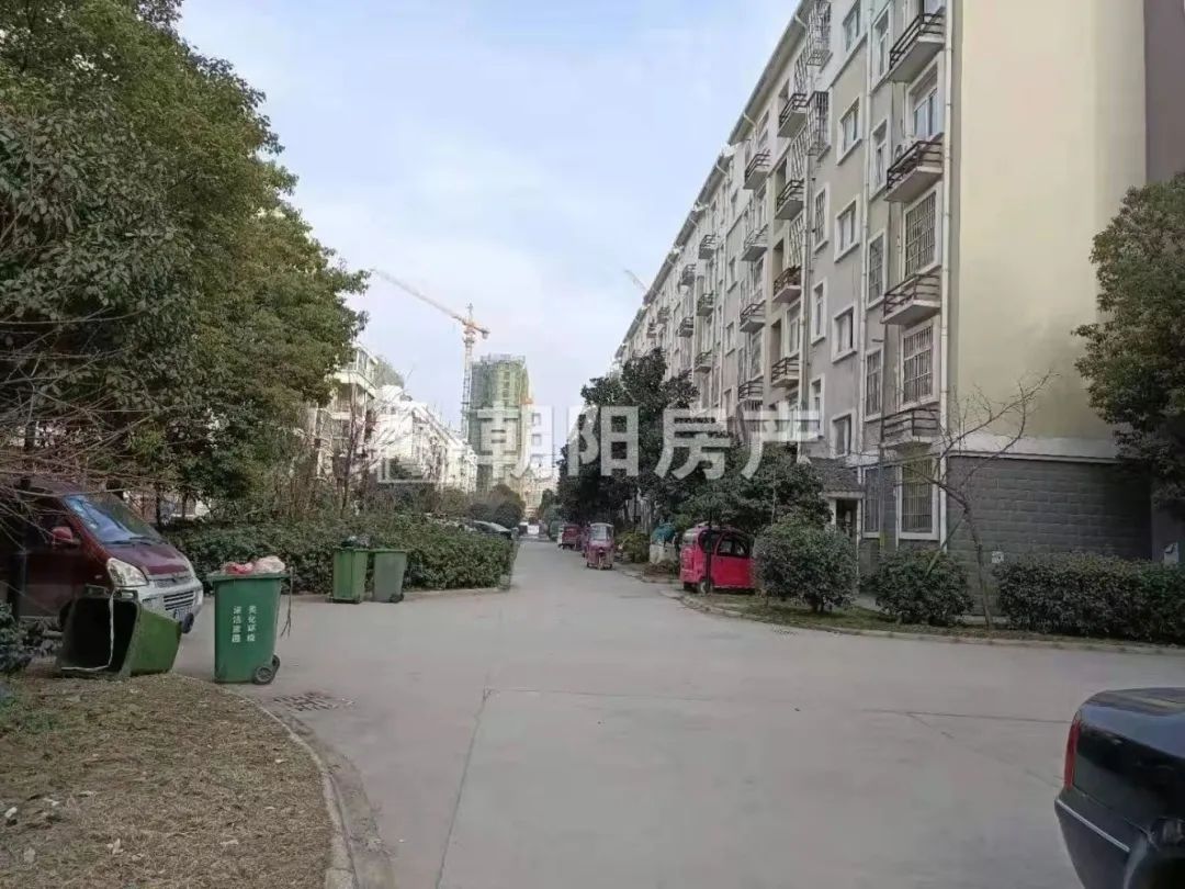 寿滨小区 80平 南向两居 学区房 毛坯