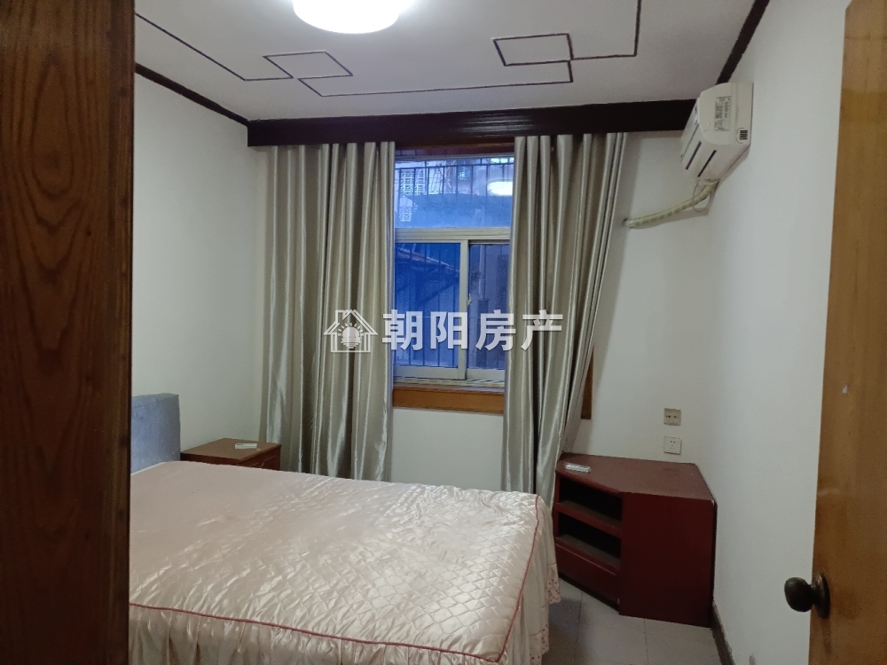 东化新村 57平 南向两居 免税学区房 3822元/平