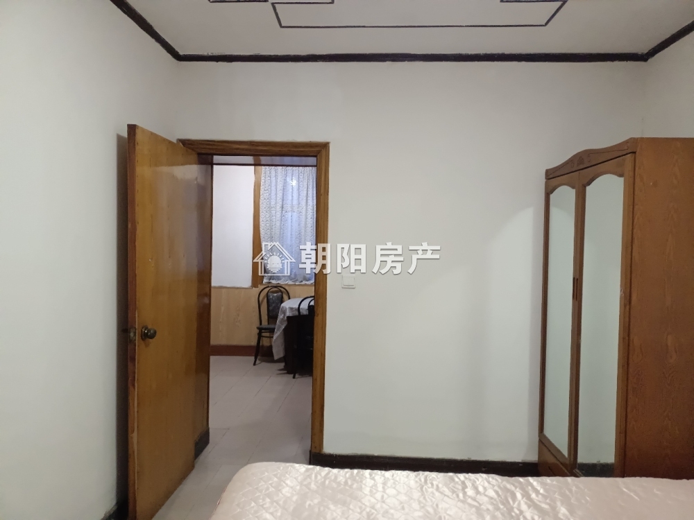 东化新村 57平 南向两居 免税学区房 3822元/平