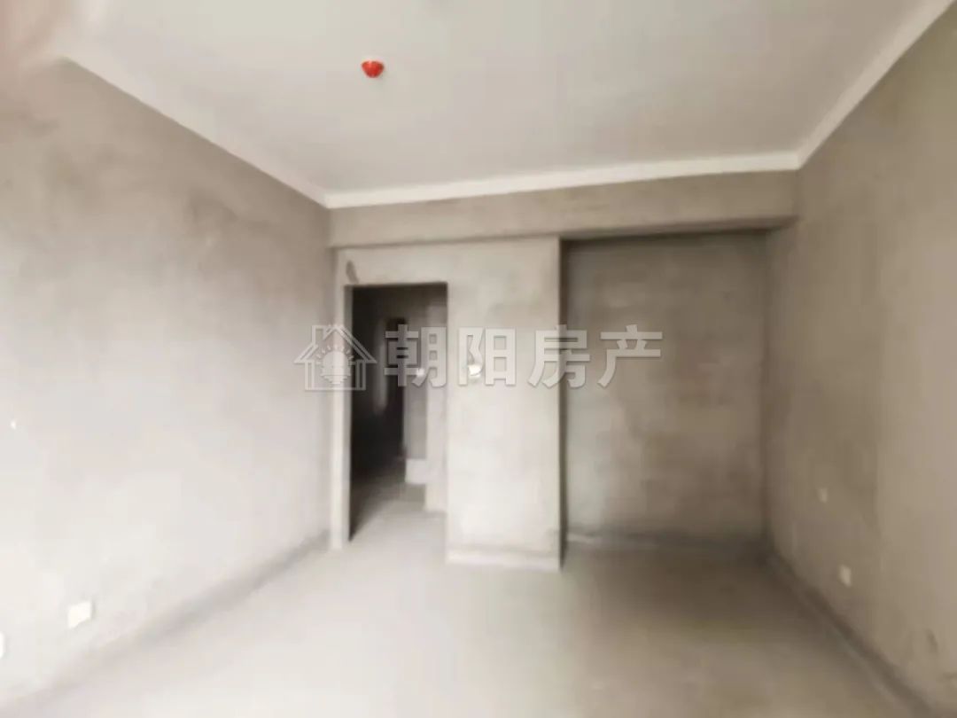 顺景天城逸园 116平 南向三室毛坯 单价6272元 随时看房