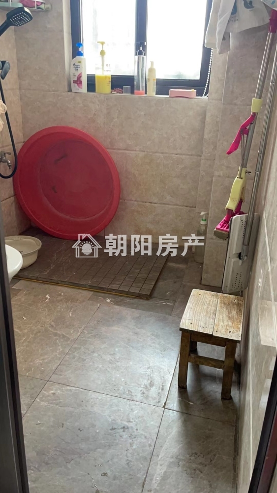 金地月伴湾 100平 南向精装三居 满两年 学区房 交通便利