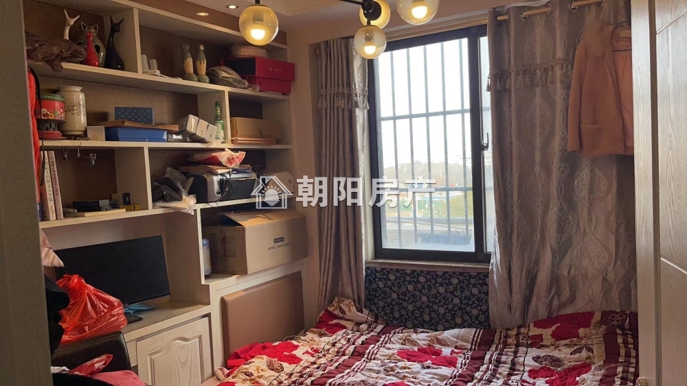 金地月伴湾 100平 南向精装三居 满两年 学区房 交通便利
