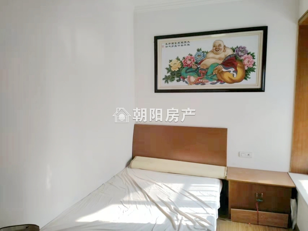 湖滨公园城 101平 南向两室 满两年 交通便利 随时看房