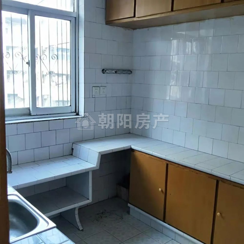 古城菜市 85平 南向两室简装 学区房 交通便利