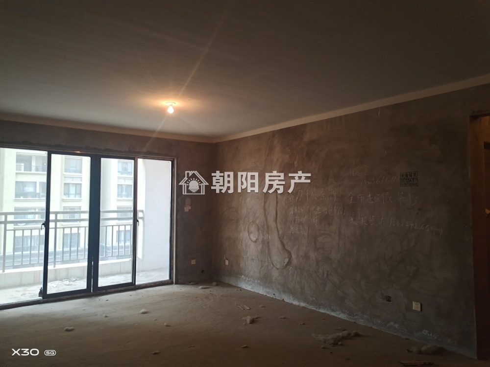 绿茵里 125平 南向三居 学区房 满五唯一 毛坯