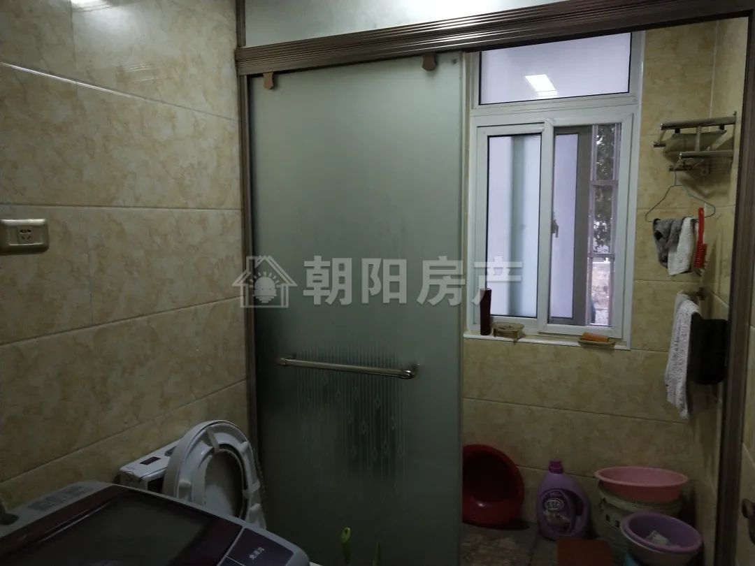 寿滨小区二期 110平 精装三室朝南 单价5454元 满五唯一