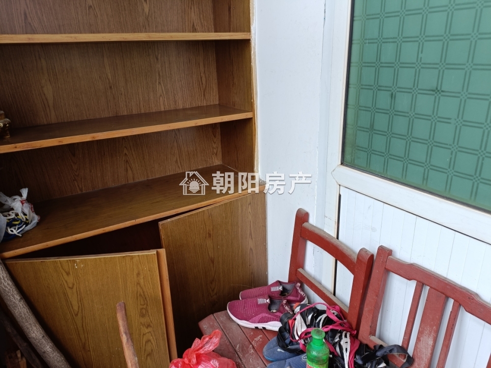 新社西村西区 69平 南向两居 满两年 交通便利 随时看房