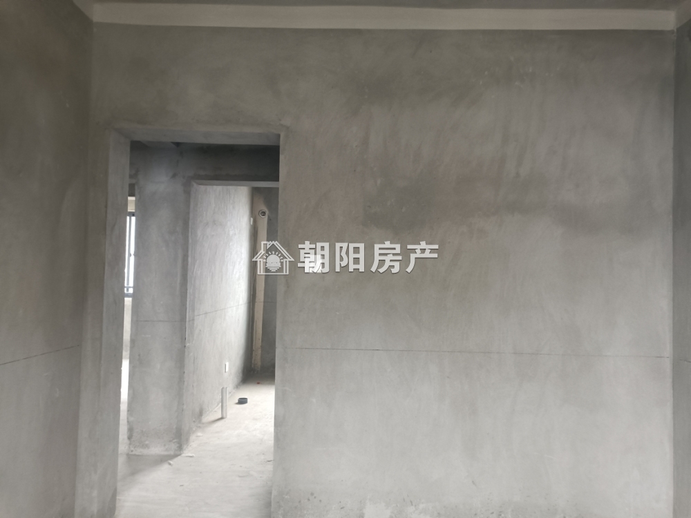 金地天悦 126平 南向三室 交通便利 配套齐全