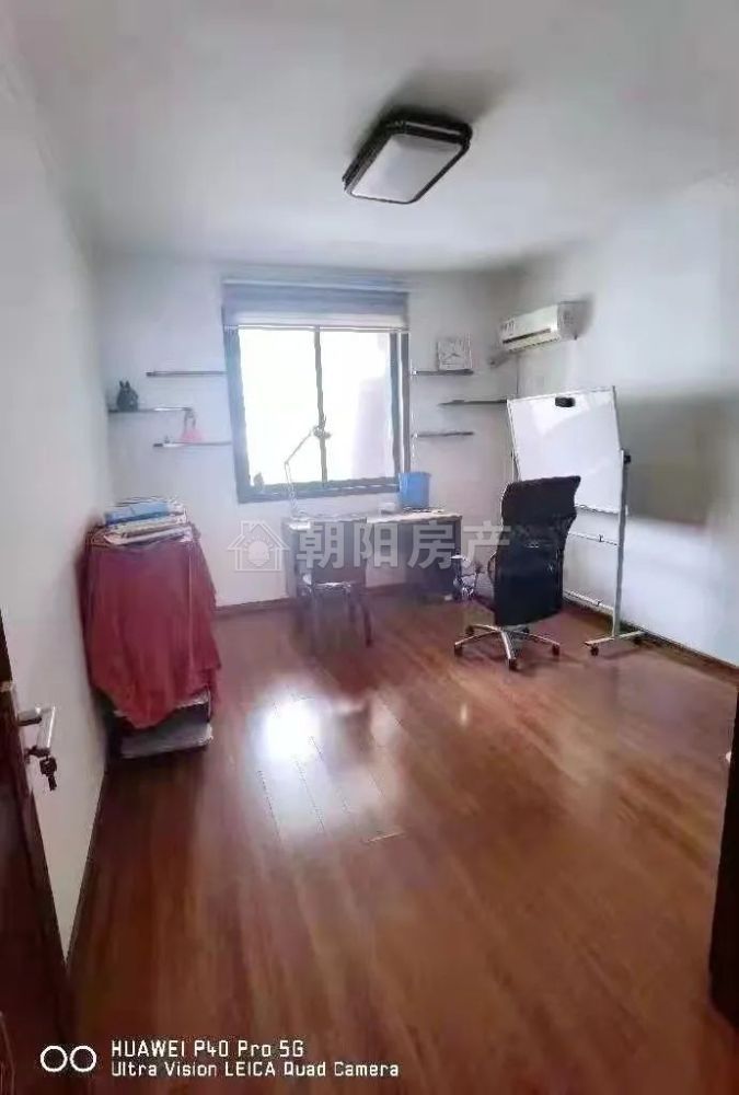 古城小区 141平 南向精装三居 交通便利