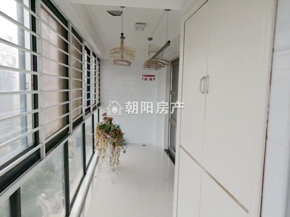 淮河新城三期 128平 朝南精装三室 满两年 交通便利 随时看房