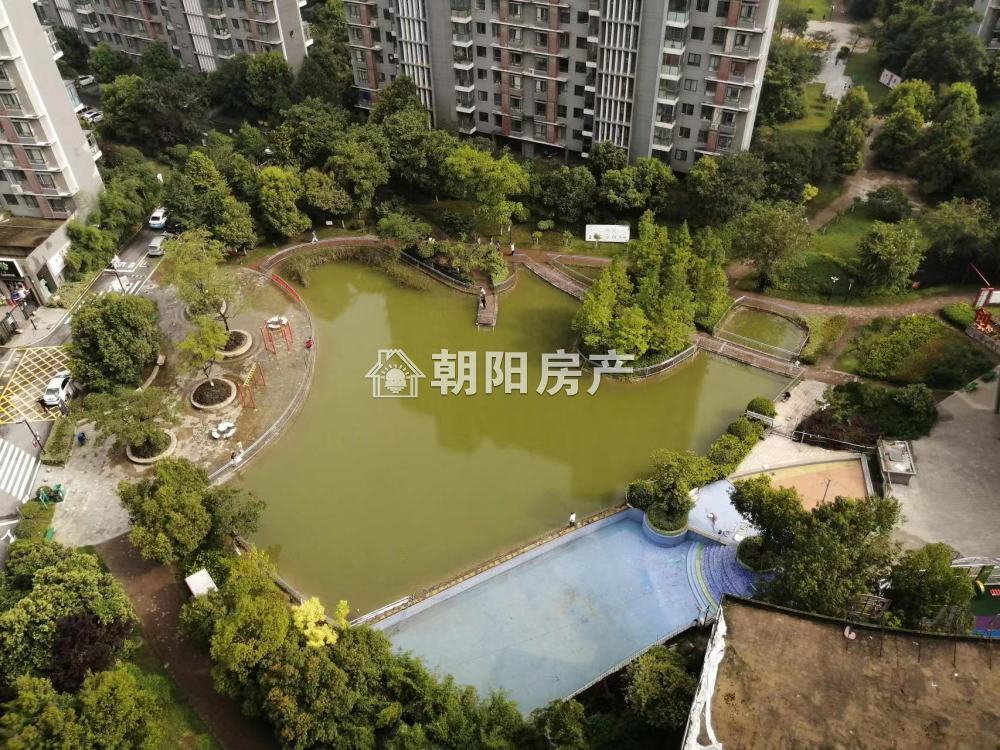 淮河新城三期 128平 朝南精装三室 满两年 交通便利 随时看房