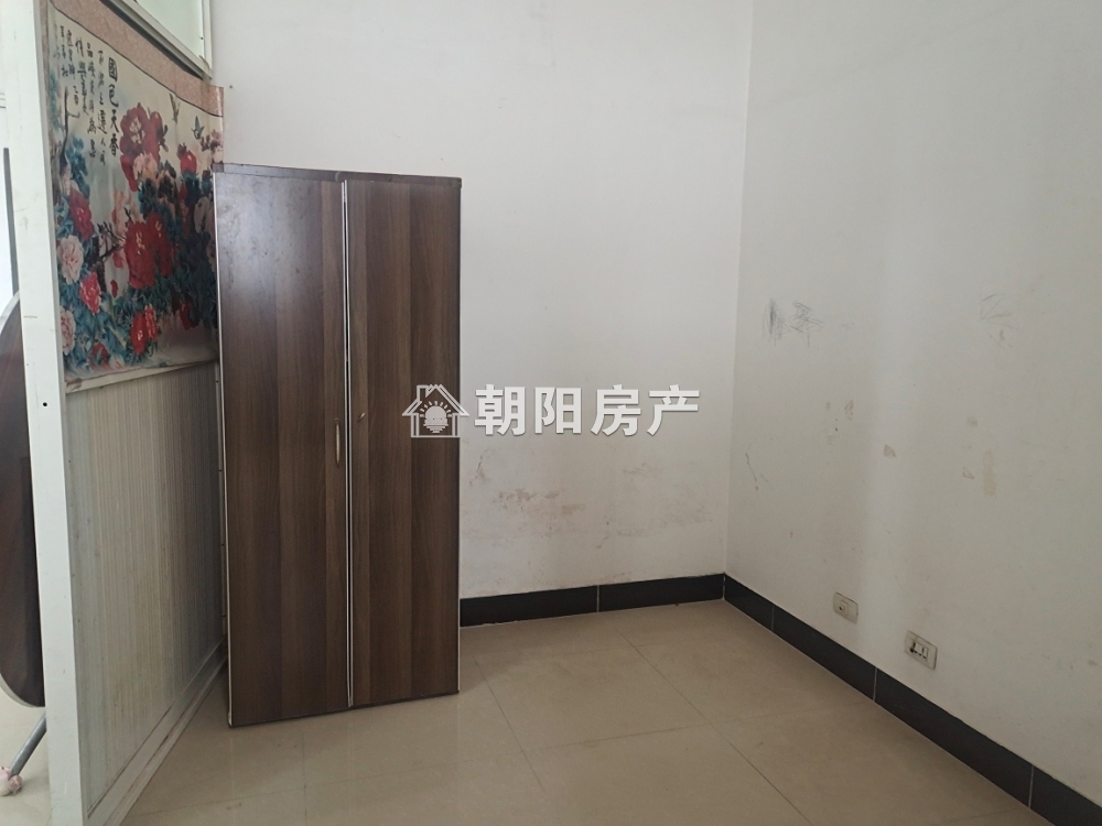 金龙门公寓 63平 一室朝北 满两年 龙湖公园旁