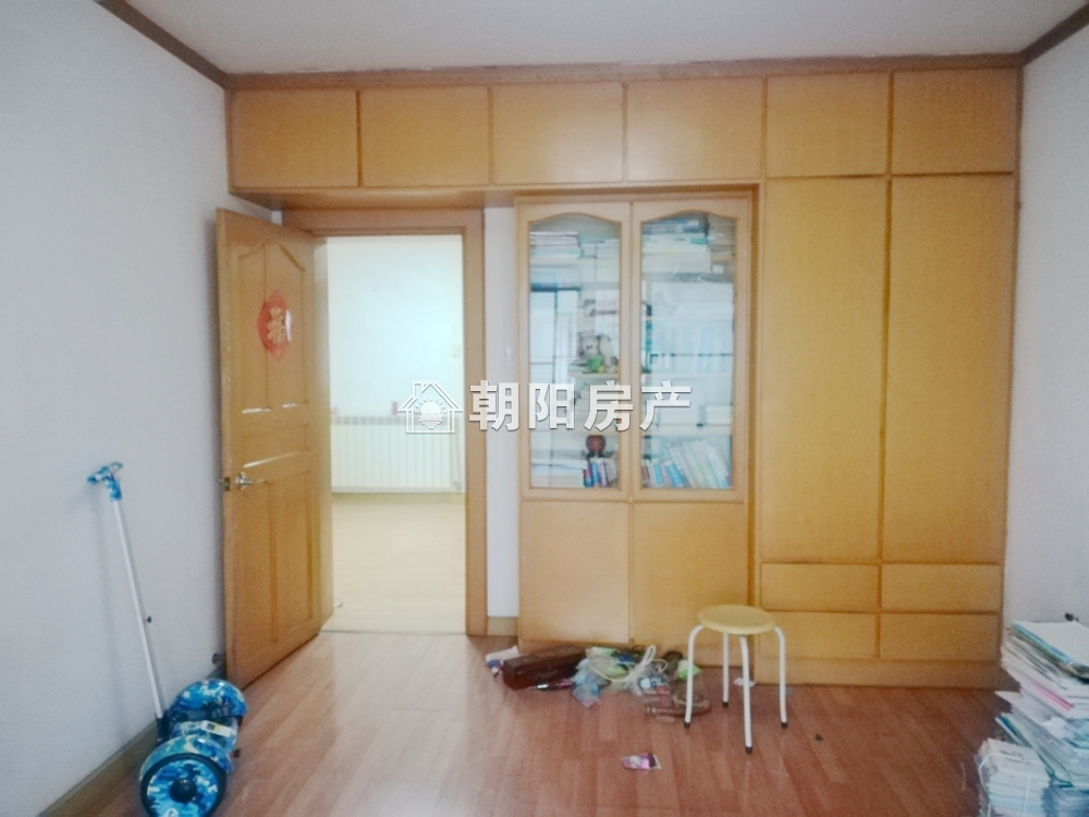 煤气公司建委 84平 朝南两居 满两年 采光好