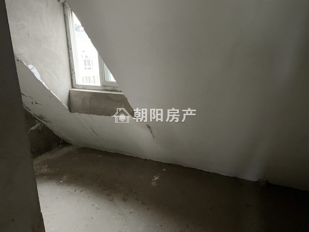 前锋新村三期 111平 南向三居 满五唯一 1980元/平