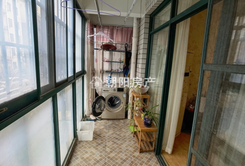南山村C2 89平 南向三居采光好 矿一学区 随时看房