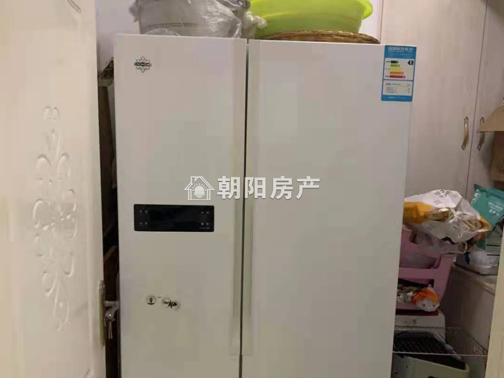 金地滟澜山 100平 朝南三室 满两年 精装洋房