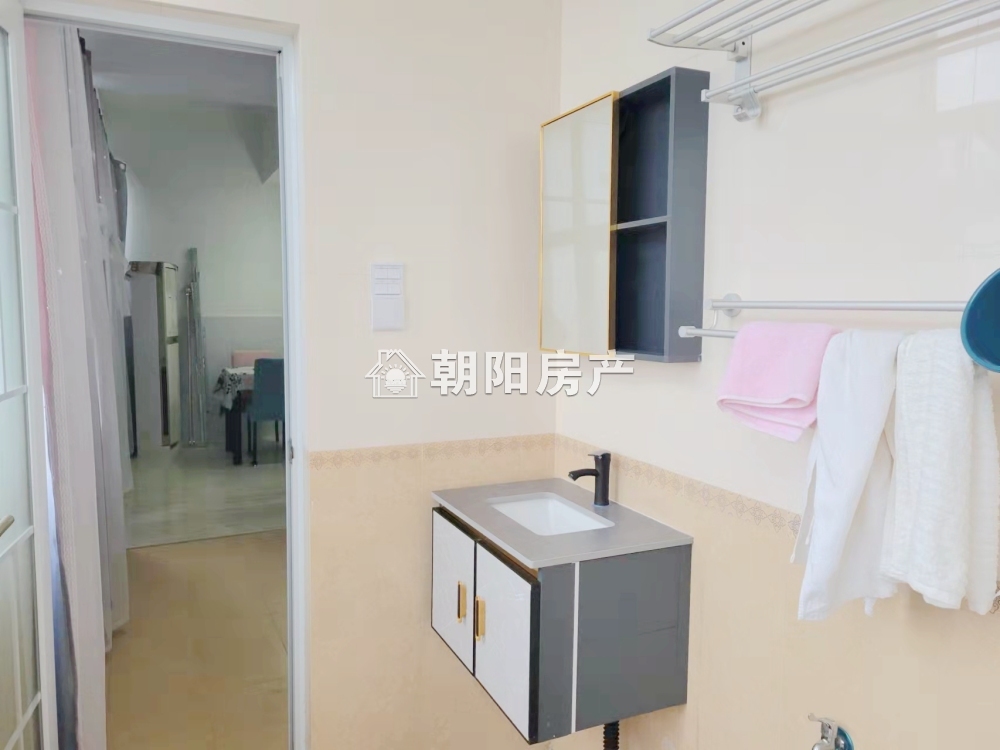 家乐福 58平 精装一室一厅 交通便利 学区房