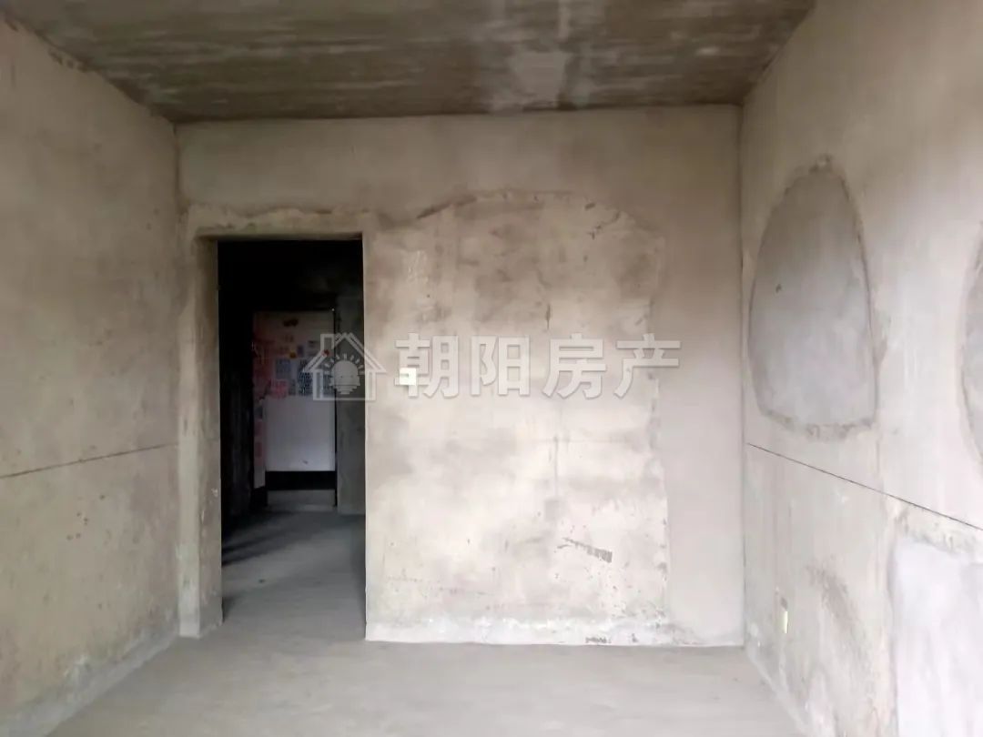 和谐家园三期 77平 南向两居 采光好 2319元/平