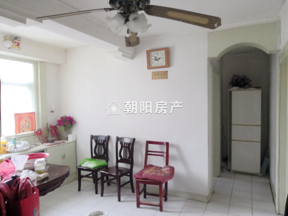 前锋一村 77平 南向三室满五唯一 学区房