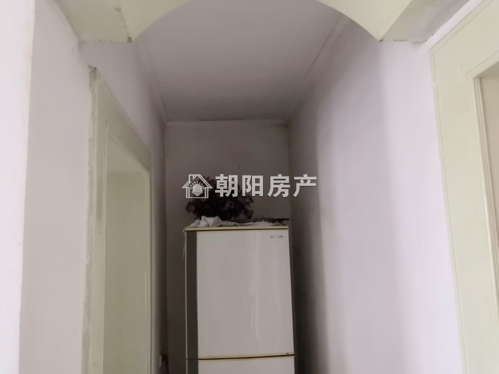 前锋一村 77平 南向三室满五唯一 学区房