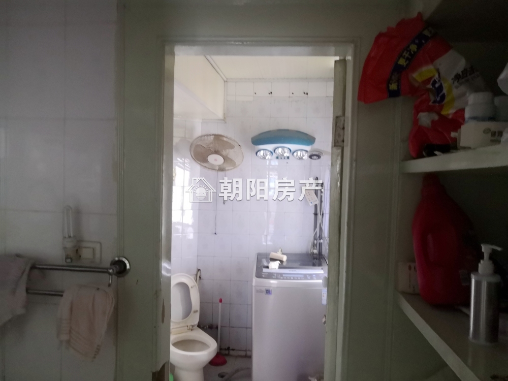 前锋一村 77平 南向三室满五唯一 学区房