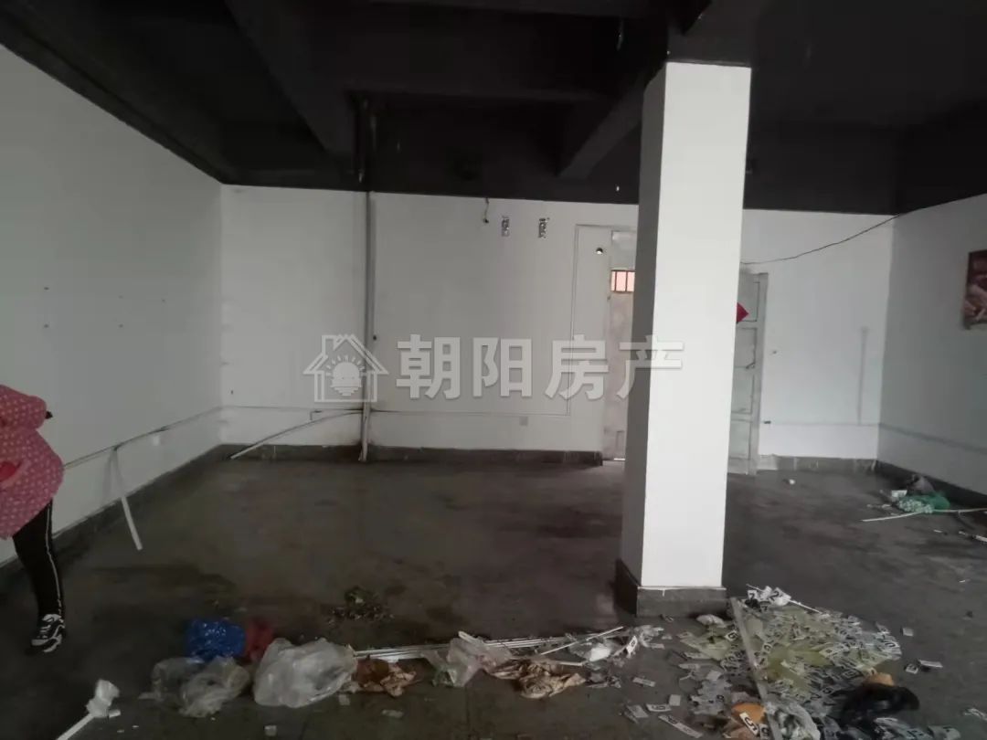 紫金山庄商铺 80平 优质地段社区店 交通要塞 简装