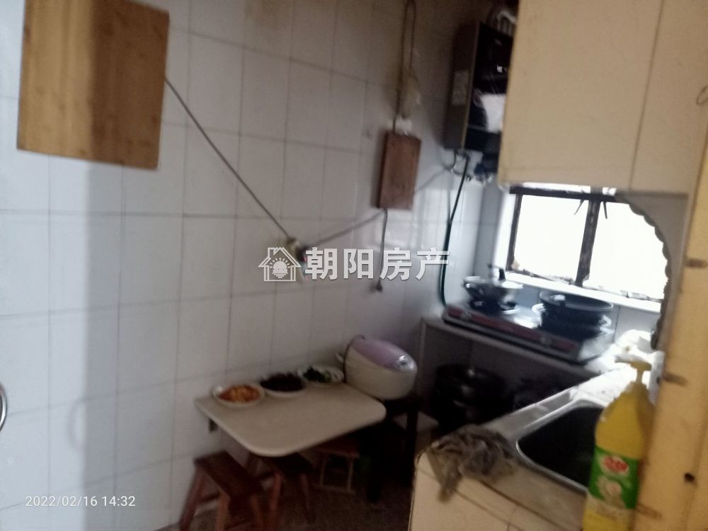 纺织厂家属楼 37平 南向两室 满两年 交通便利