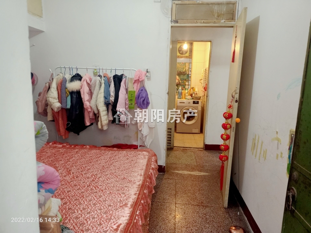 纺织厂家属楼 37平 南向两室 满两年 交通便利