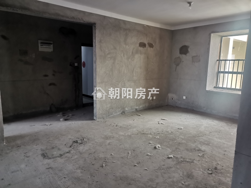 京澳广场 109平 南向三居 毛坯好改 采光好