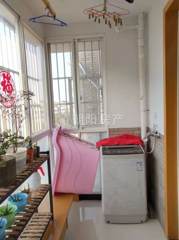 滨河湾南区 97平 南向精装两居 交通便利 学区房