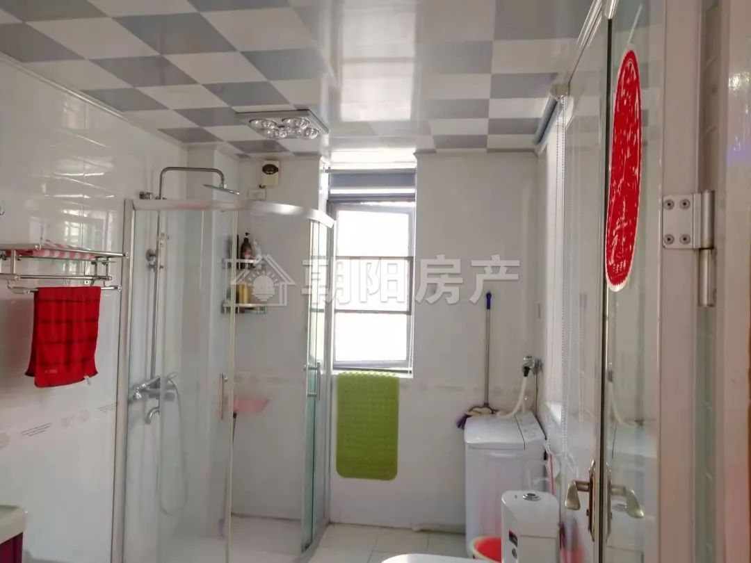 滨河湾南区 97平 南向精装两居 交通便利 学区房