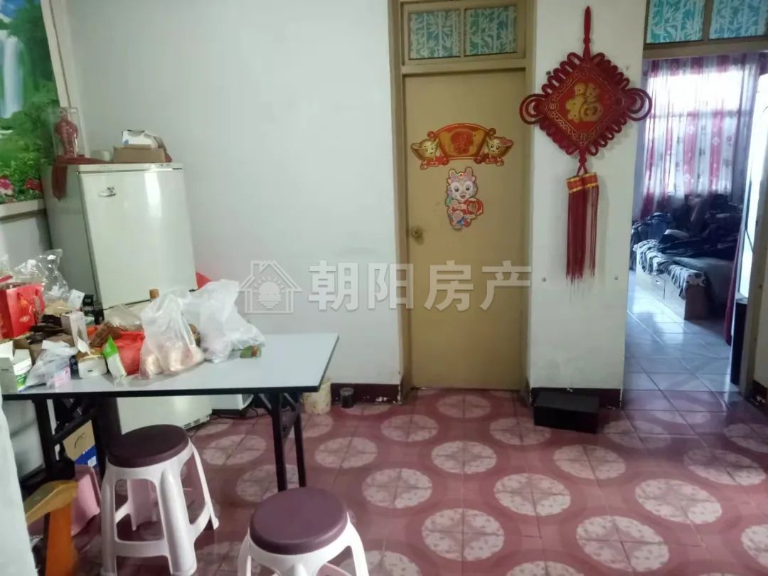 谢二中村 80平 南向三室 交通便利 单价2188元/平