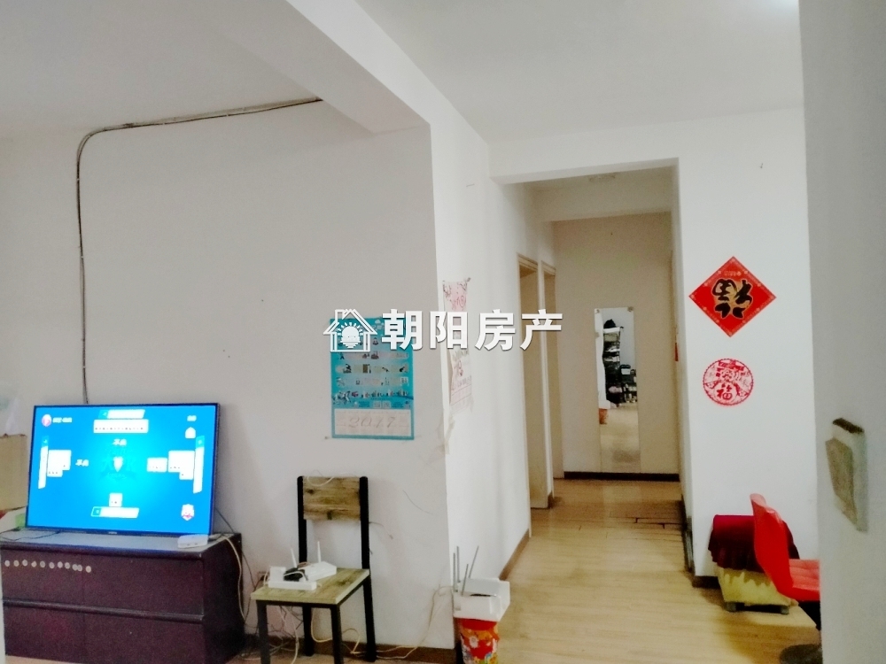 淮河公馆 99平 南向三室普装 满五唯一 随时看房