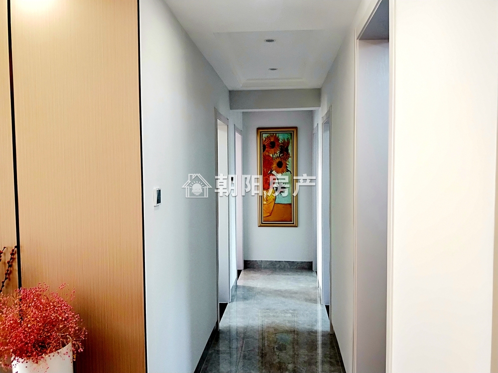 东昌庭院 120平 南向四室精装 学区房 交通便利 配套齐全