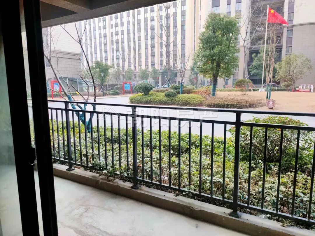 御景学府 116平 南向三居 采光好 免税 随时看房