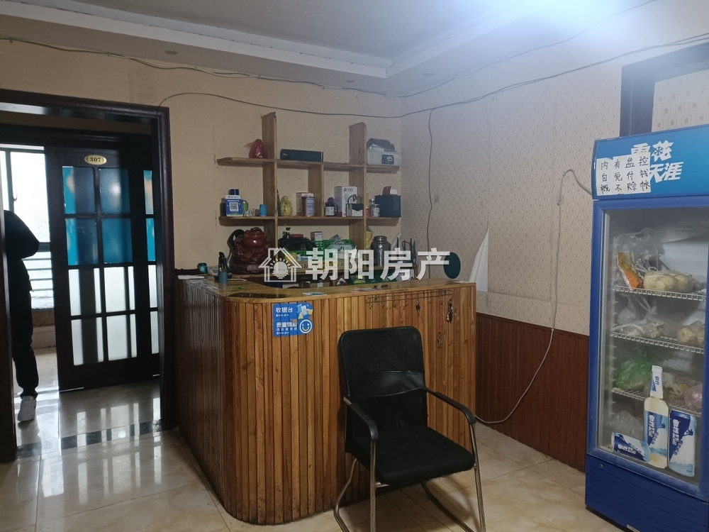 金玉花园 89平 朝南两室一厅 交通便利 随时看房