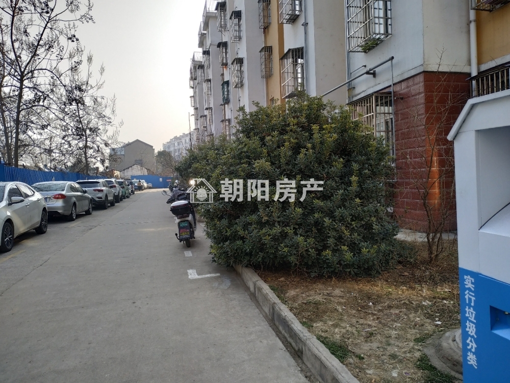 锦绣东苑 137平 南向大两居 学区房 2000元/平