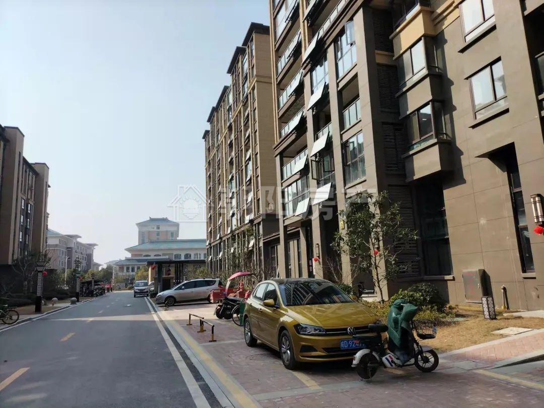 顺景天城三期睿园 112平 南向三室毛坯 学区房 交通便利