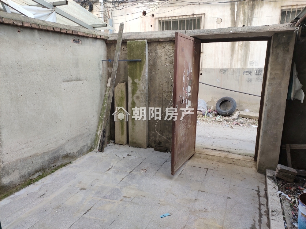 幸福家园 96平 南向两居 简装 交通便利 随时看房