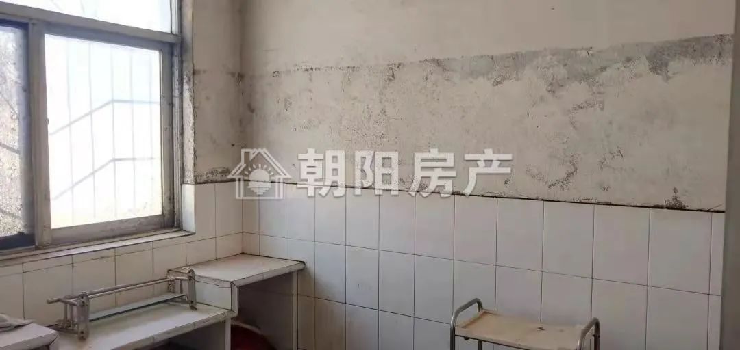 水建公司家属楼 98平 三室朝南 交通便利 学区房