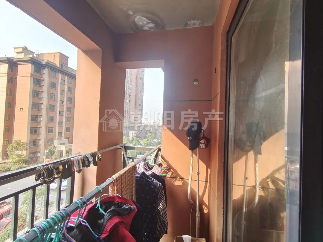 金大地悦府 110平 南向三居 学区房 交通便利