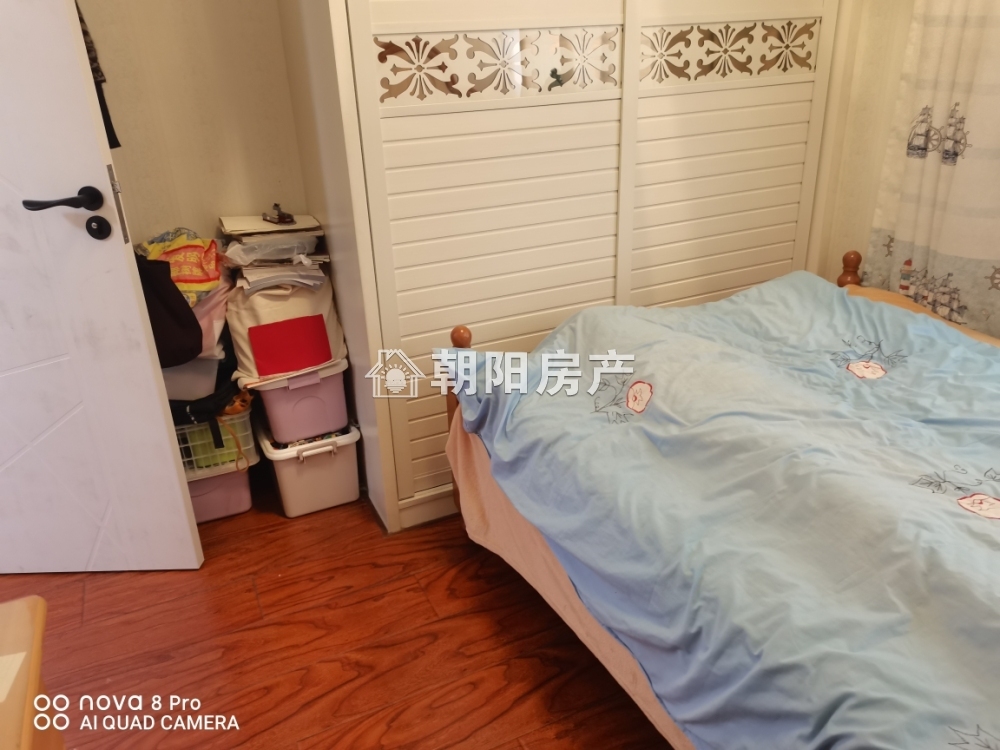 中央美域 65平 朝南精装两居 满两年 交通便利 学区房