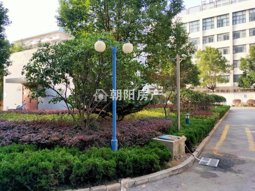 东方丽景 118平 南向三室两厅 中装采光好 交通便利
