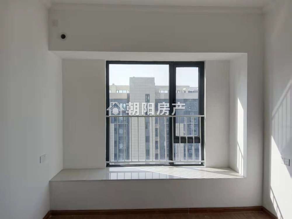 山南碧桂园 239平 南向四室两厅 精装高楼层 7929元/平