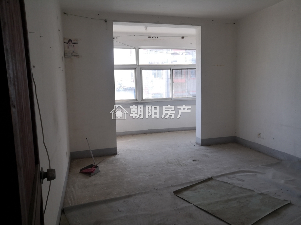 金玉新村 102平 南向三室采光好 满五唯一 学区房