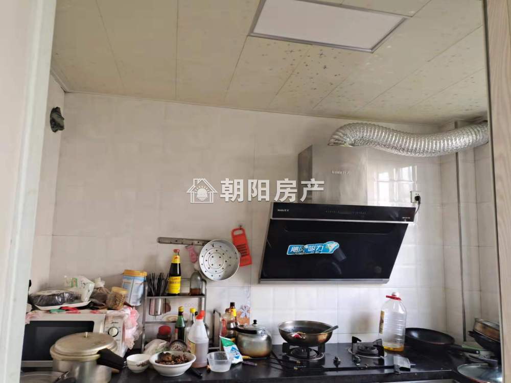 惠利中都二期 146平 南向精装三居 满两年 采光好环境佳