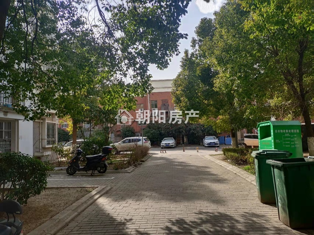 惠利中都二期 146平 南向精装三居 满两年 采光好环境佳