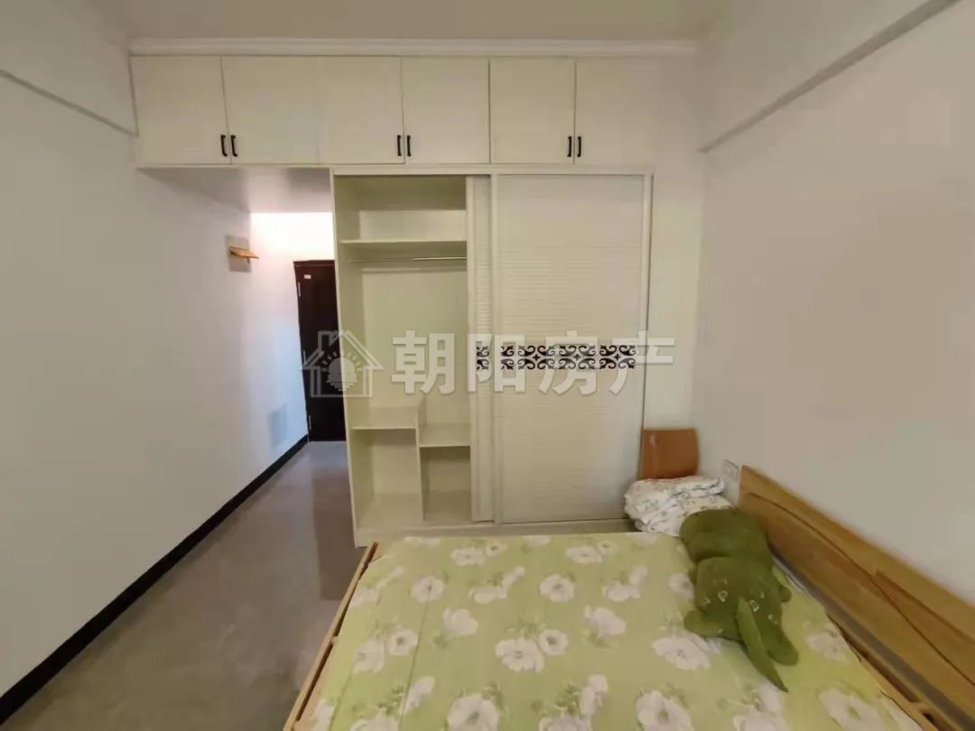 皇冠花园 38平 南向一室一厅 简装 配套齐全