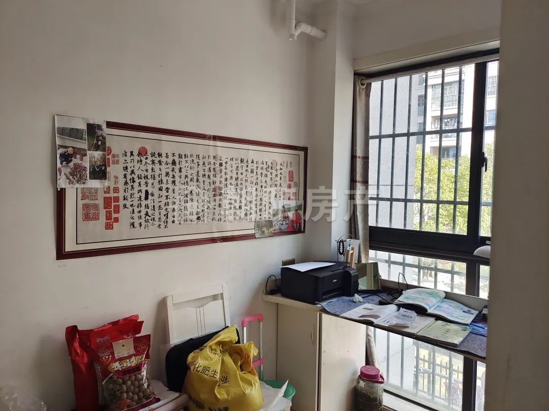 翰林首府 114平 精装四室朝南 满两年 交通便利