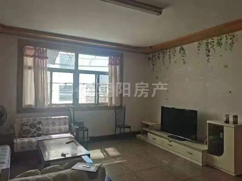 工农行家属楼 116平 南向三居 交通便利 学区房
